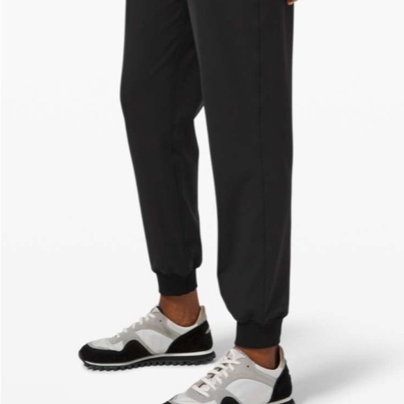 Lululemon Keep Moving Jogger size 14 Black W5CV4S - Picture 4 of 5
